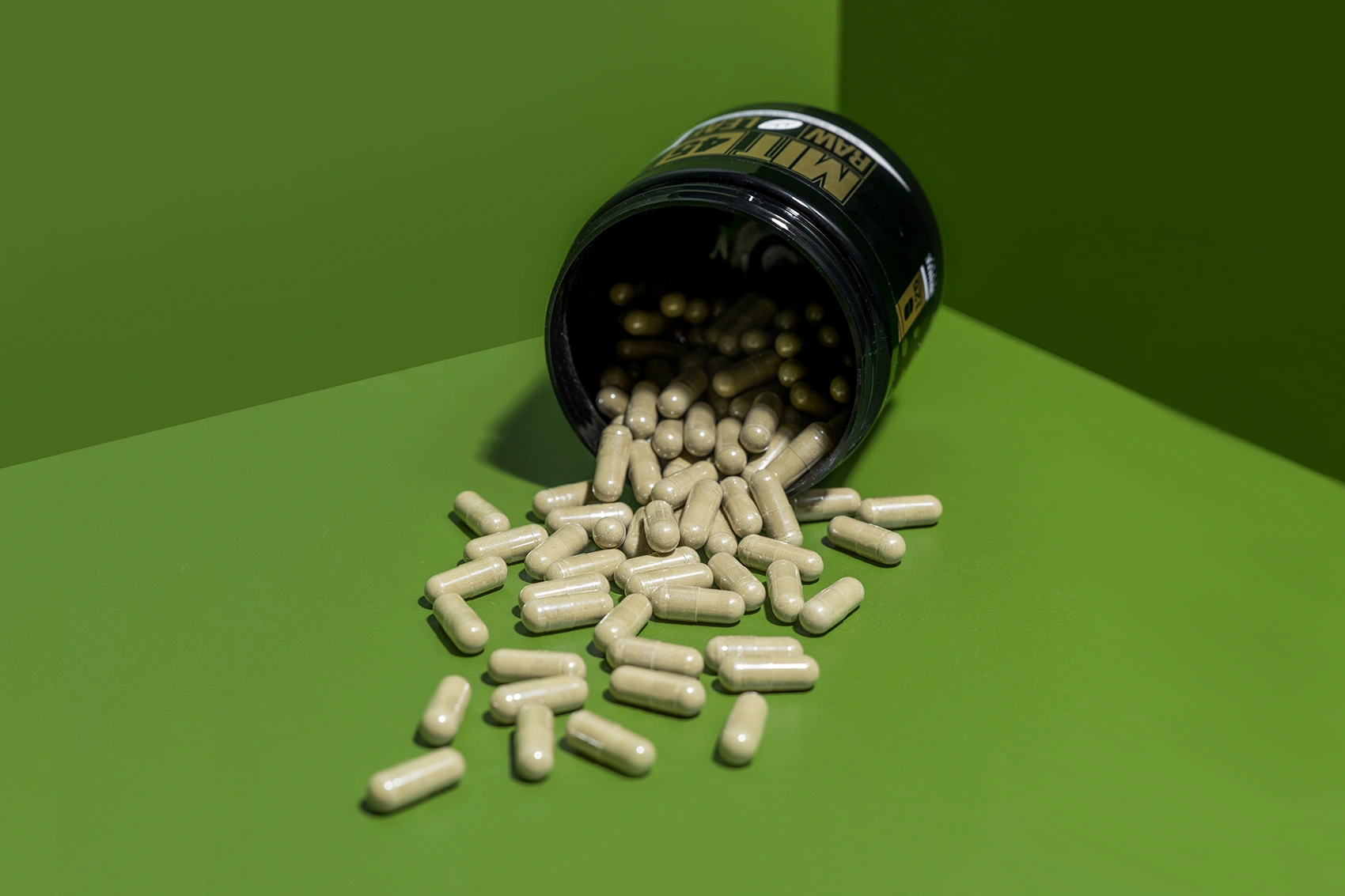 kratom in tea spoon 